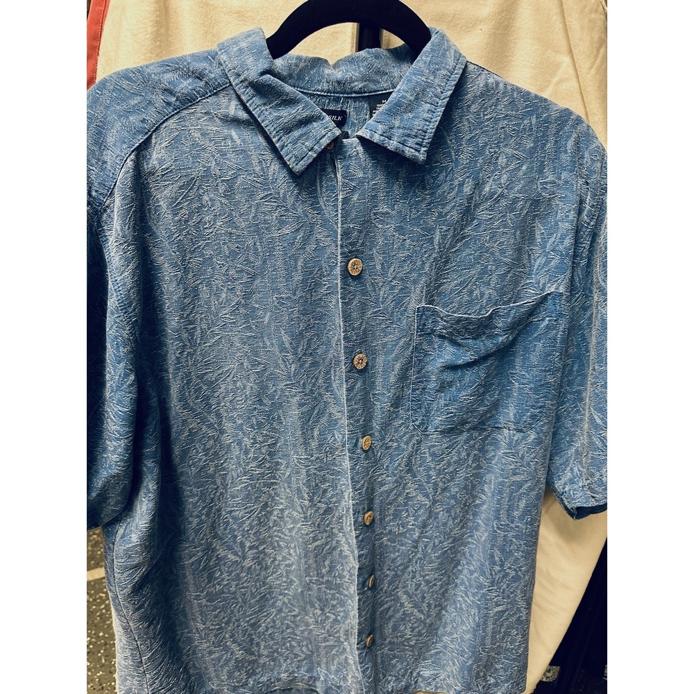 Caribbean Joe 100% Silk Button Up Shirt Mens M Tropical Hawaiian Vacation